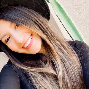 Meet your Posher, Paula